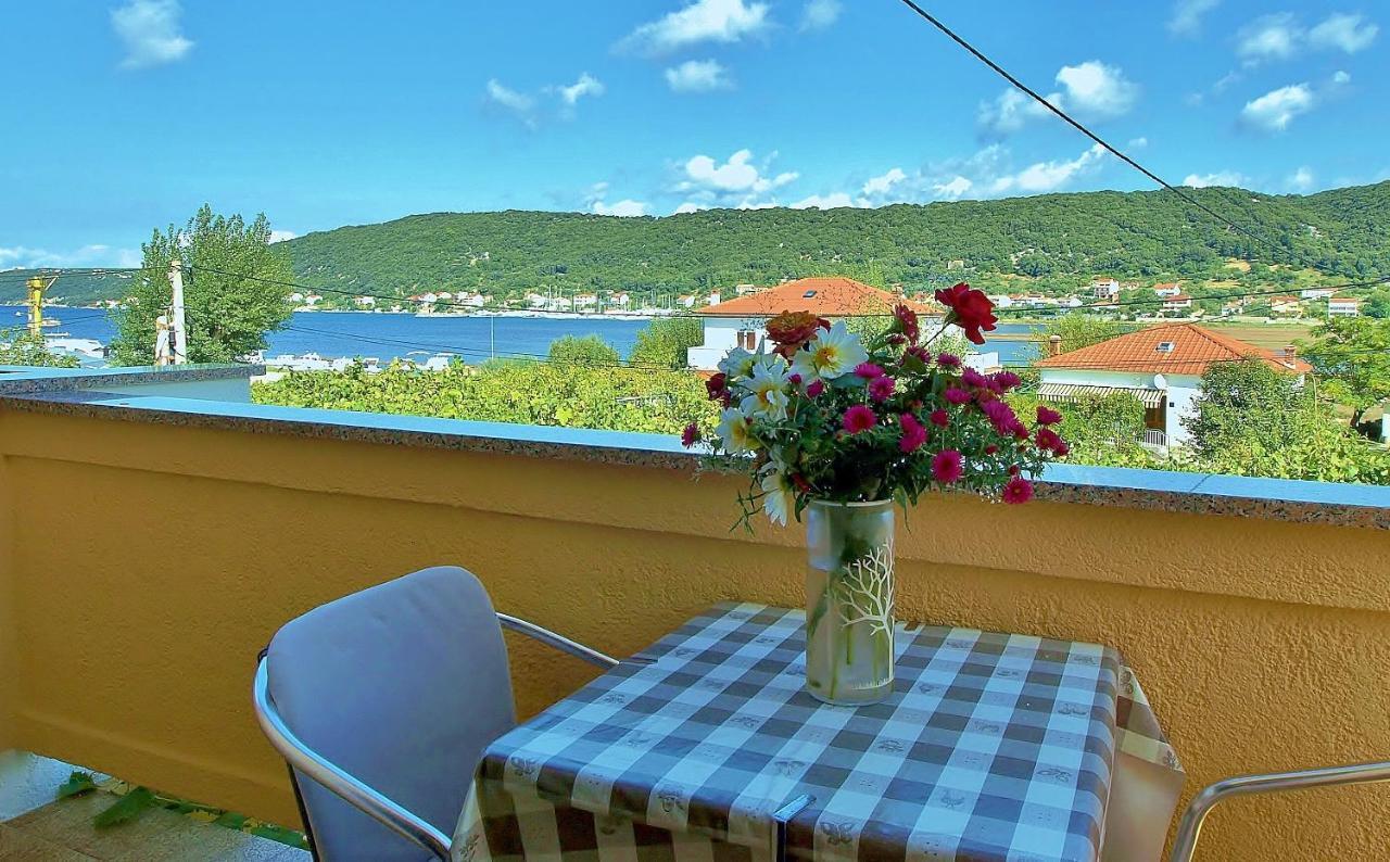 Jaska Anica Apartments Супетарска-Драга Экстерьер фото