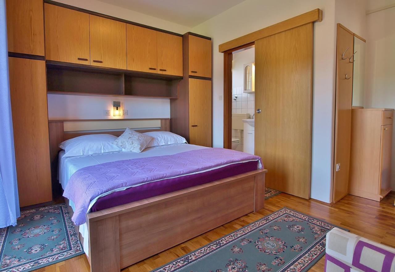 Jaska Anica Apartments Супетарска-Драга Экстерьер фото