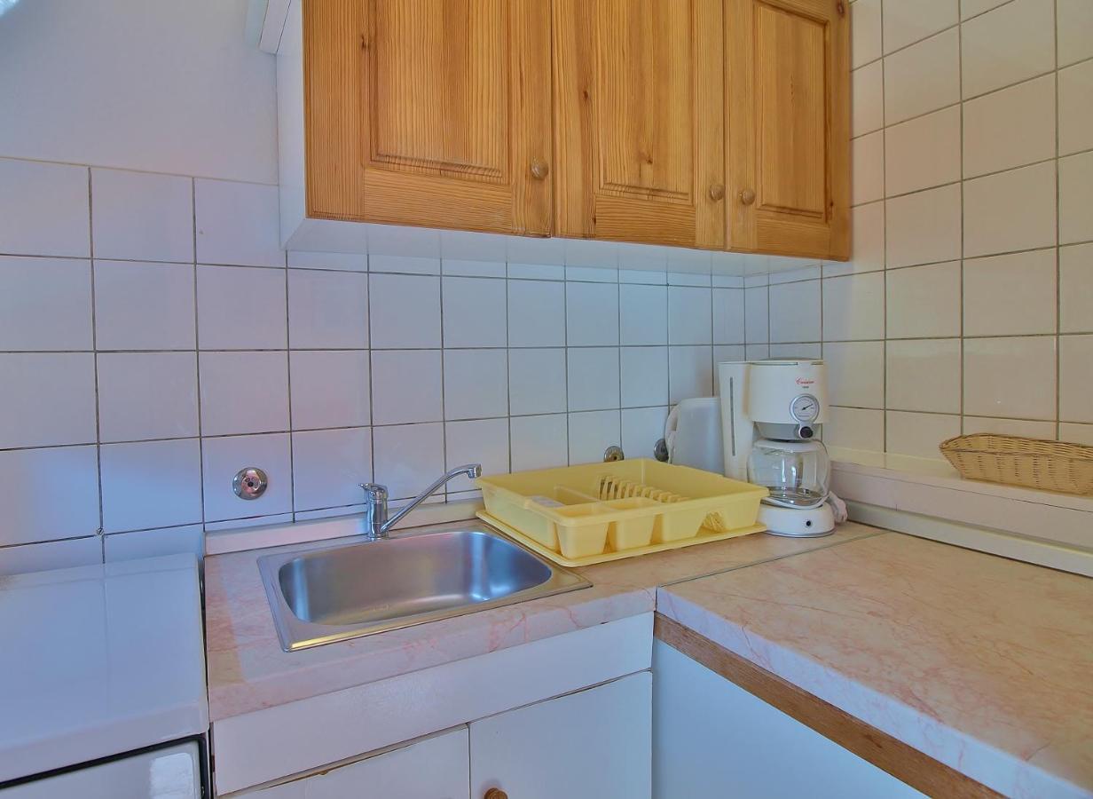 Jaska Anica Apartments Супетарска-Драга Экстерьер фото