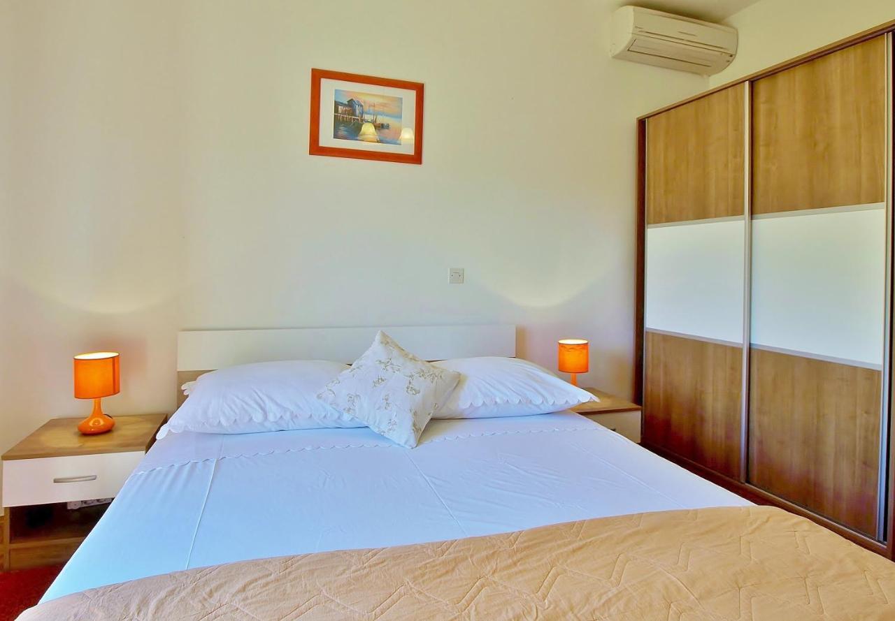 Jaska Anica Apartments Супетарска-Драга Экстерьер фото